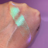 Magical Makeup Mermaid Glow Loose Pigment Multichrome Eyeshadow 0.5g